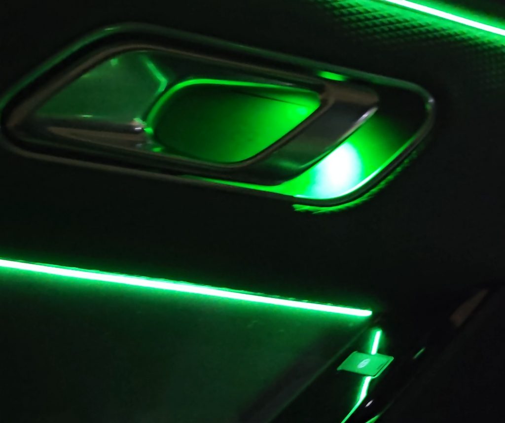 Range Rover Velar Dynamic Ambient Door Bin And Handle Lights